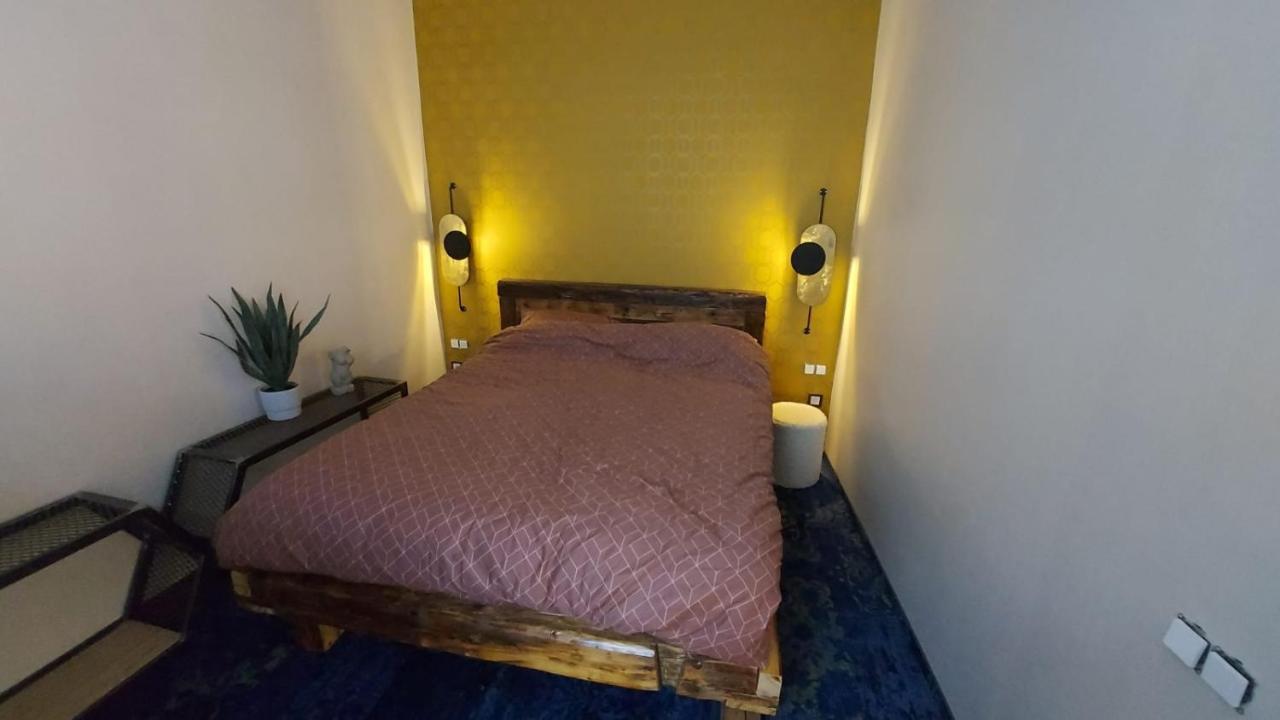 Art - Balcescu Apartment Sibiu Exterior photo