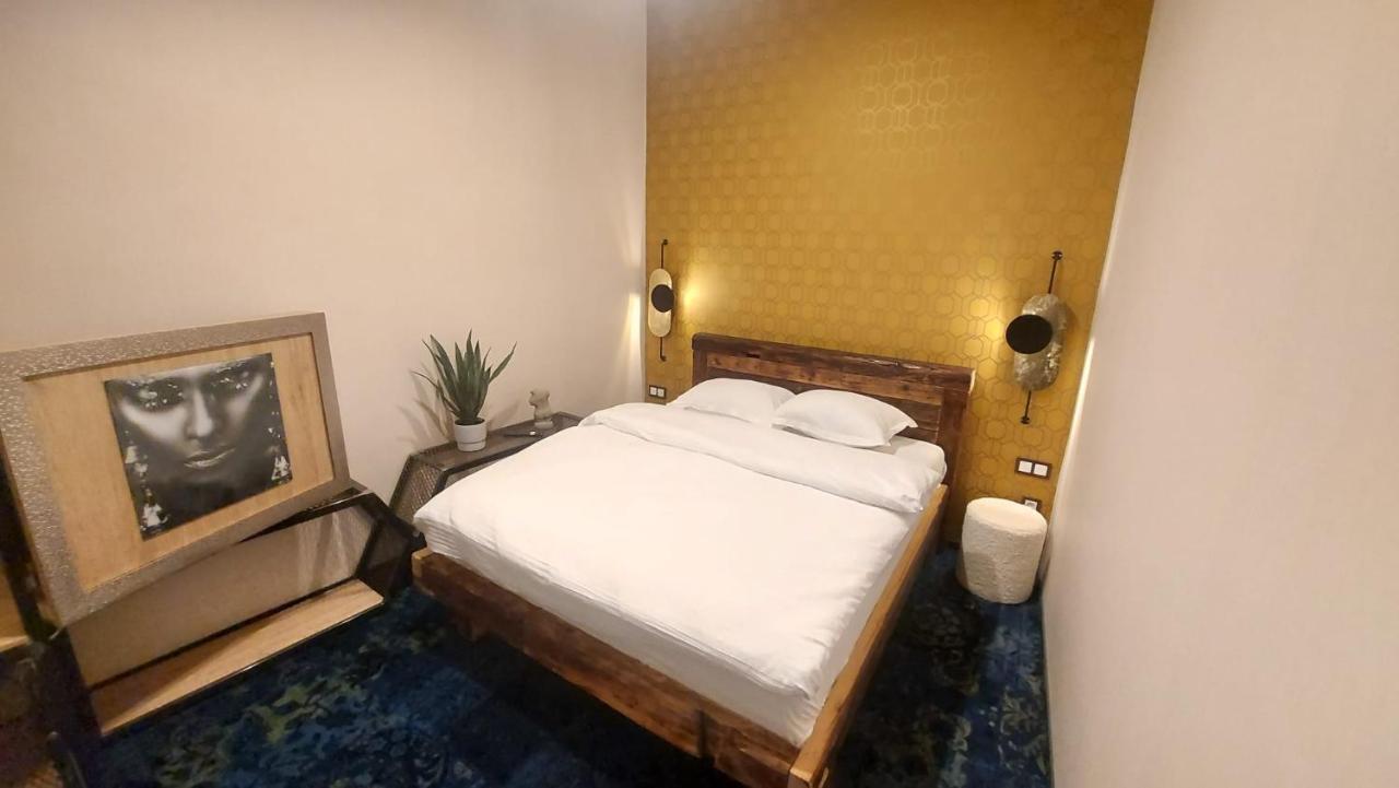 Art - Balcescu Apartment Sibiu Exterior photo